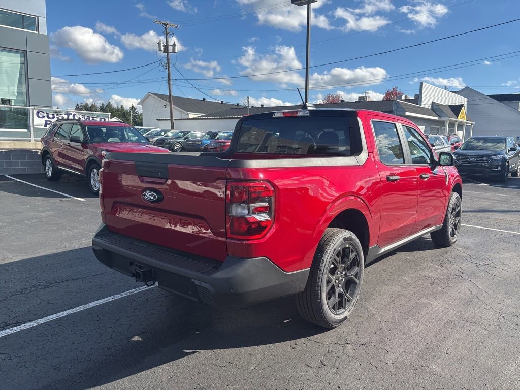 New 2025 Ford Maverick XLT w/ XLT Luxury Package image 3