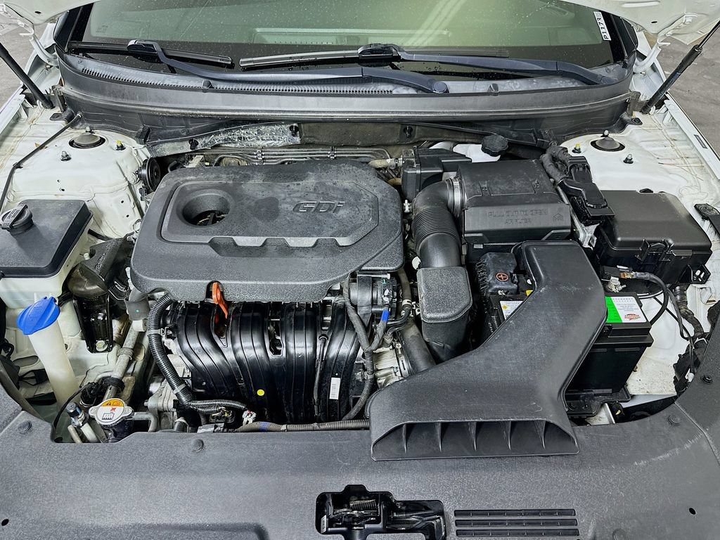 Used 2019 Hyundai Sonata Sport w/ Tech Package 03 FWD image 9