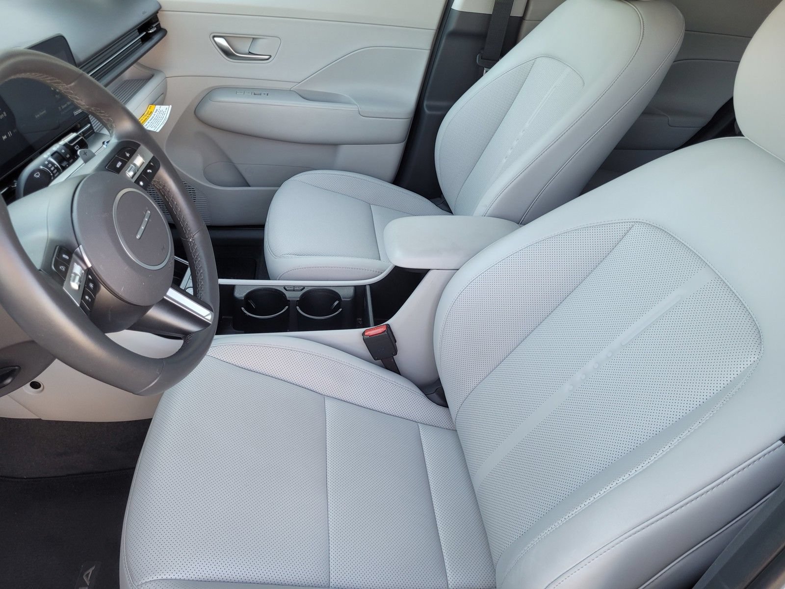 Certified 2026 Hyundai Kona SEL Premium AWD/4WD image 12