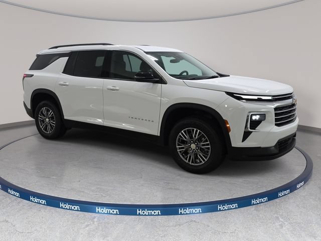 Used 2025 Chevrolet Traverse LT AWD/4WD image 4