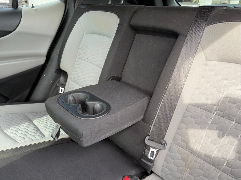 Used 2020 Chevrolet Equinox LS w/ LS Convenience Package AWD/4WD image 24