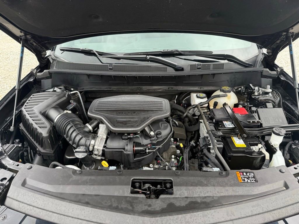 Certified 2024 Cadillac XT6 Sport w/ LPO, Floor Liner Package AWD/4WD image 18