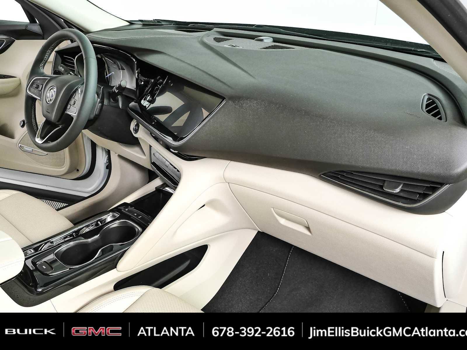 Certified 2022 Buick Envision Essence w/ Technology Package I FWD image 25