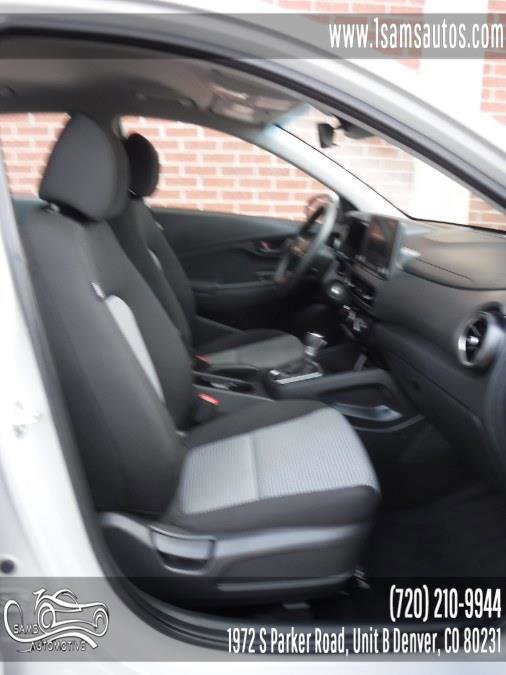 Used 2023 Hyundai Kona SE image 6