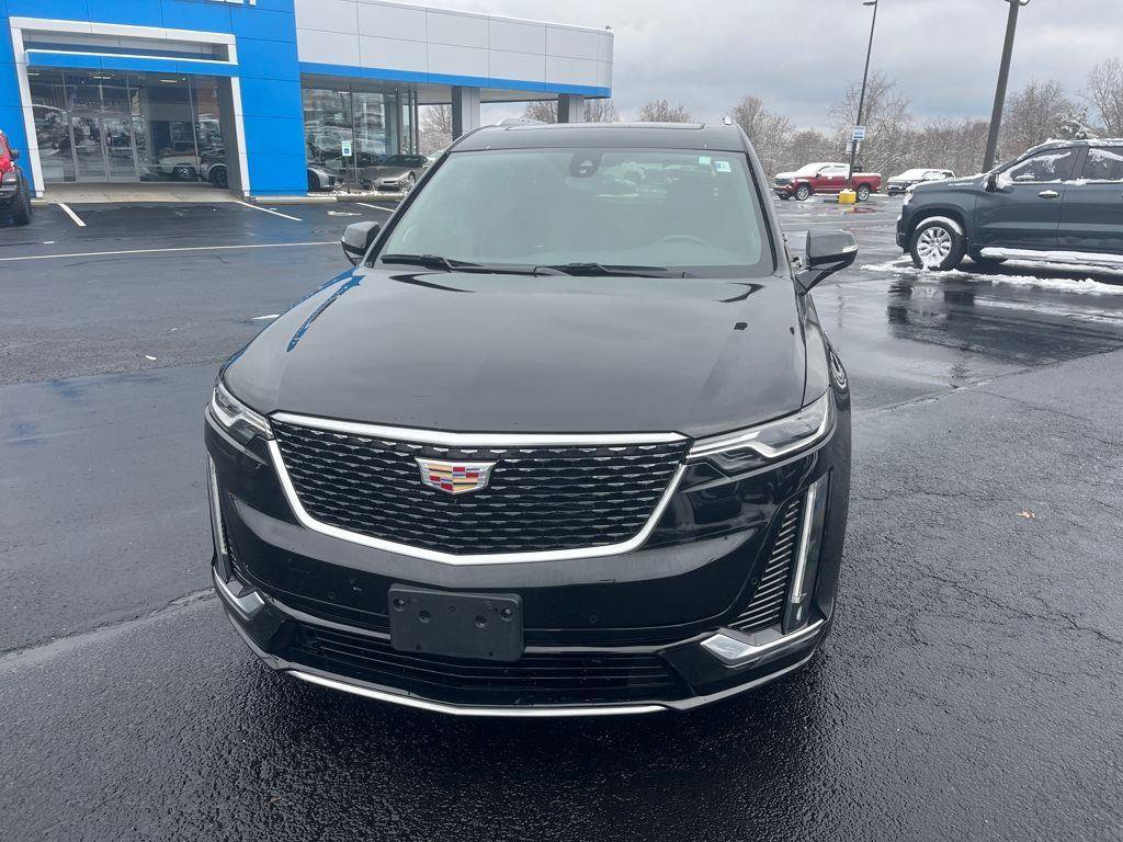 Used 2024 Cadillac XT6 Premium Luxury AWD/4WD image 8