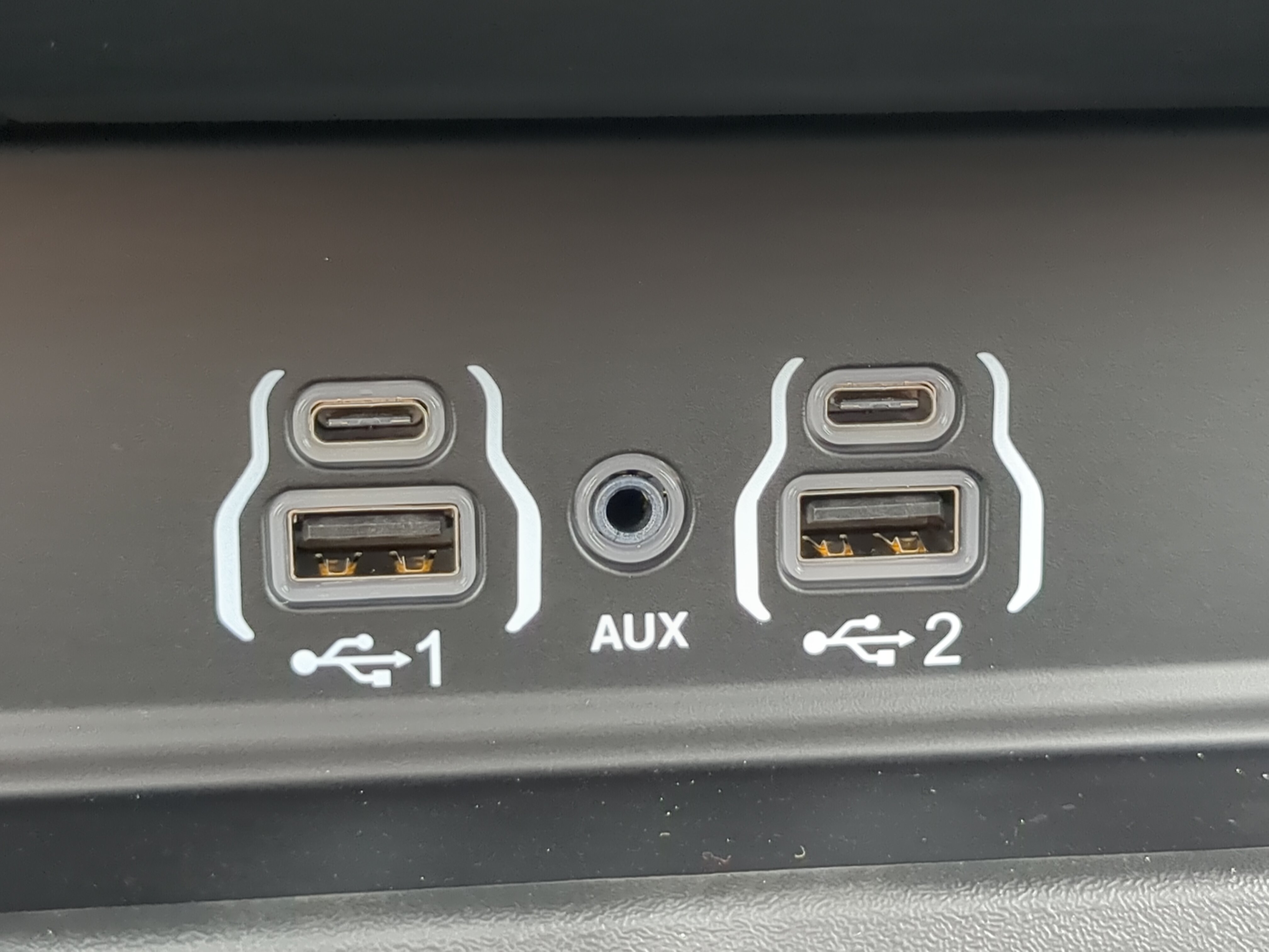 New 2026 RAM 1500 Express AWD/4WD image 19