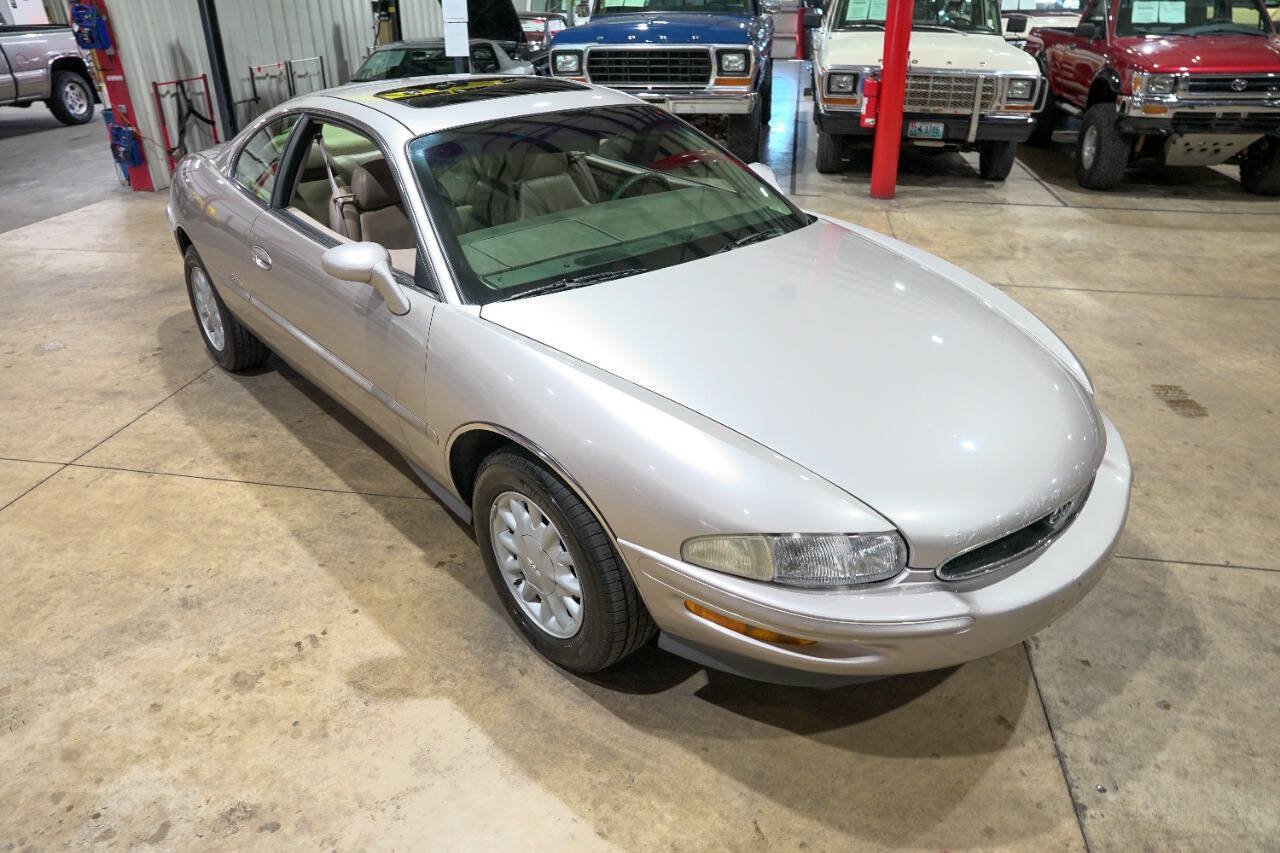 Used 1996 Buick Riviera Supercharged Coupe FWD image 14