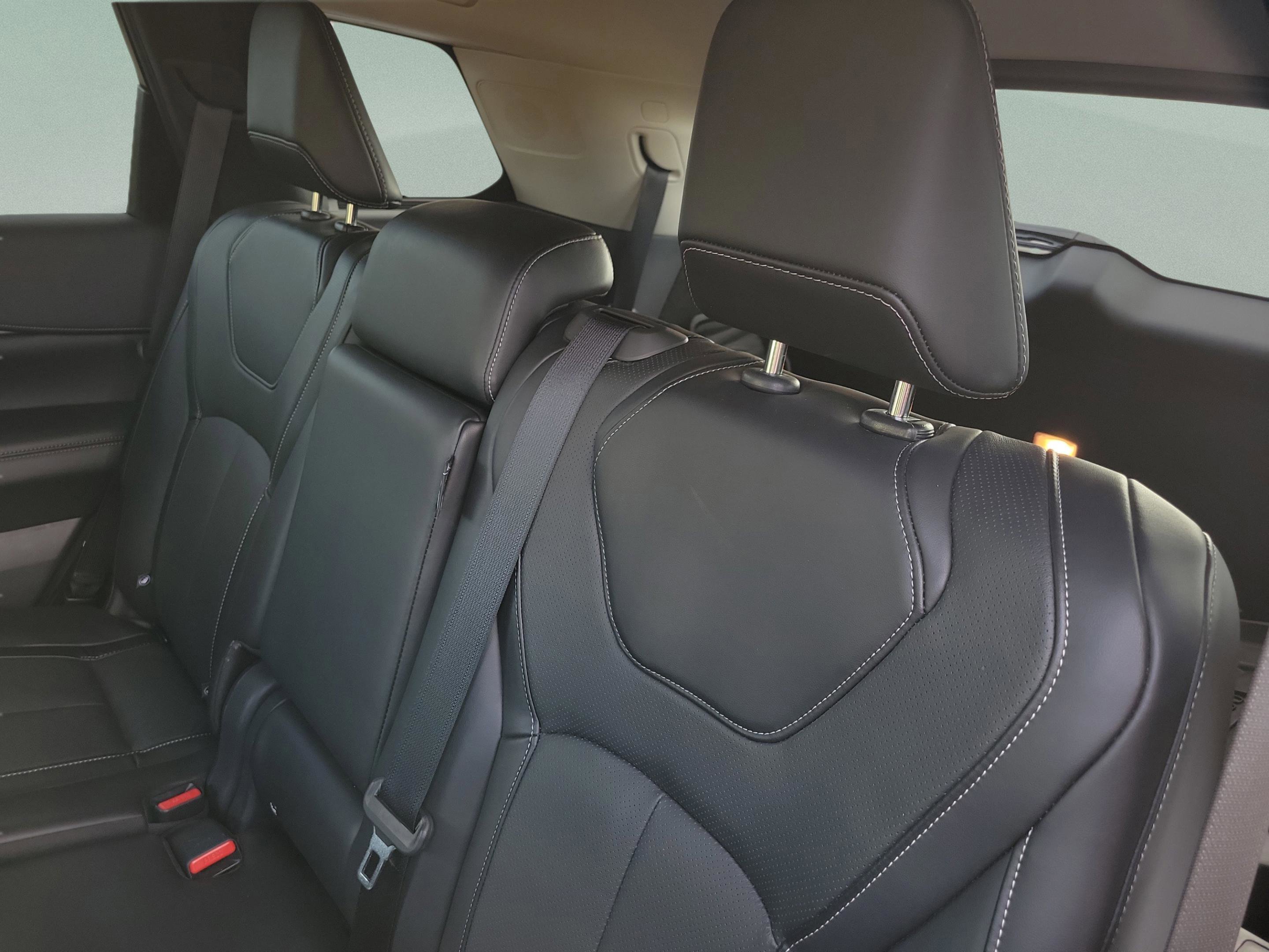 Certified 2025 INFINITI QX60 Pure image 29