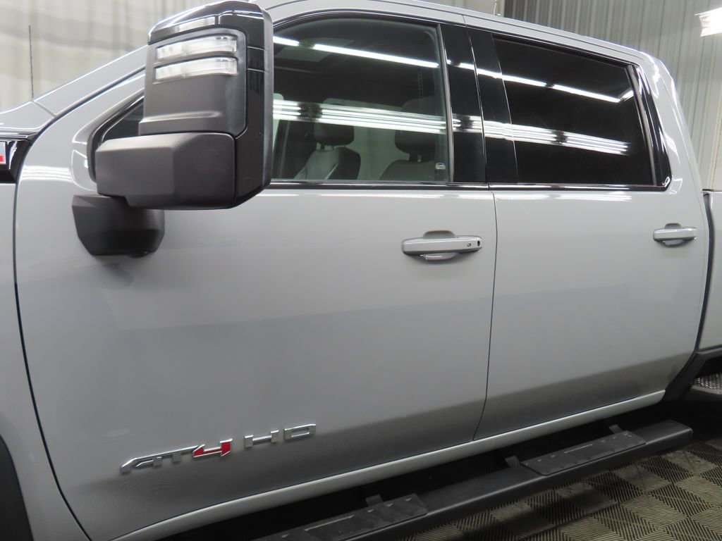 Used 2024 GMC Sierra 2500 AT4 w/ Technology Package AWD/4WD image 53