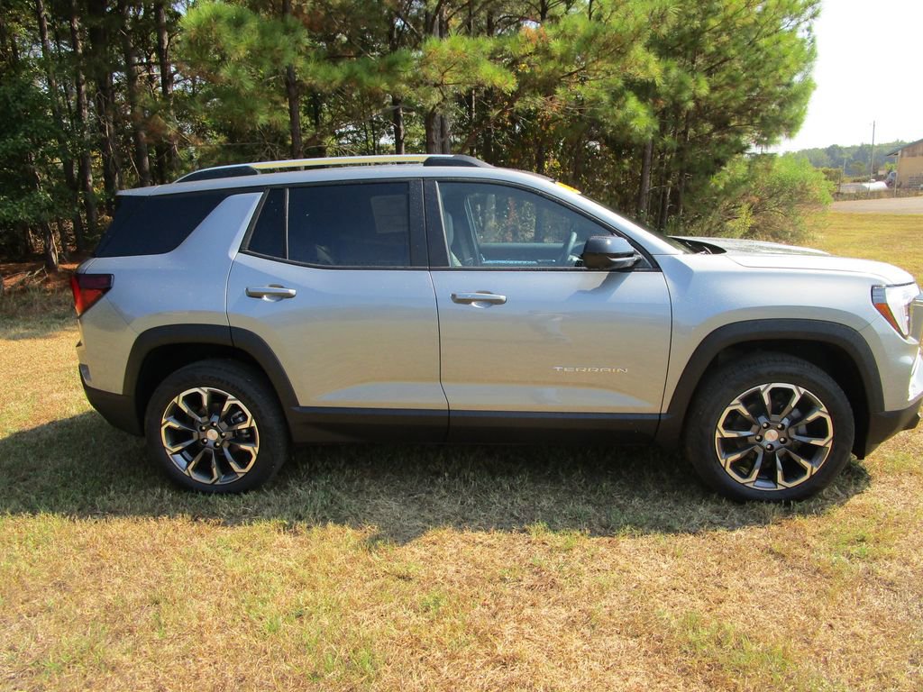 New 2026 GMC Terrain Elevation w/ Elevation Premium Package image 6