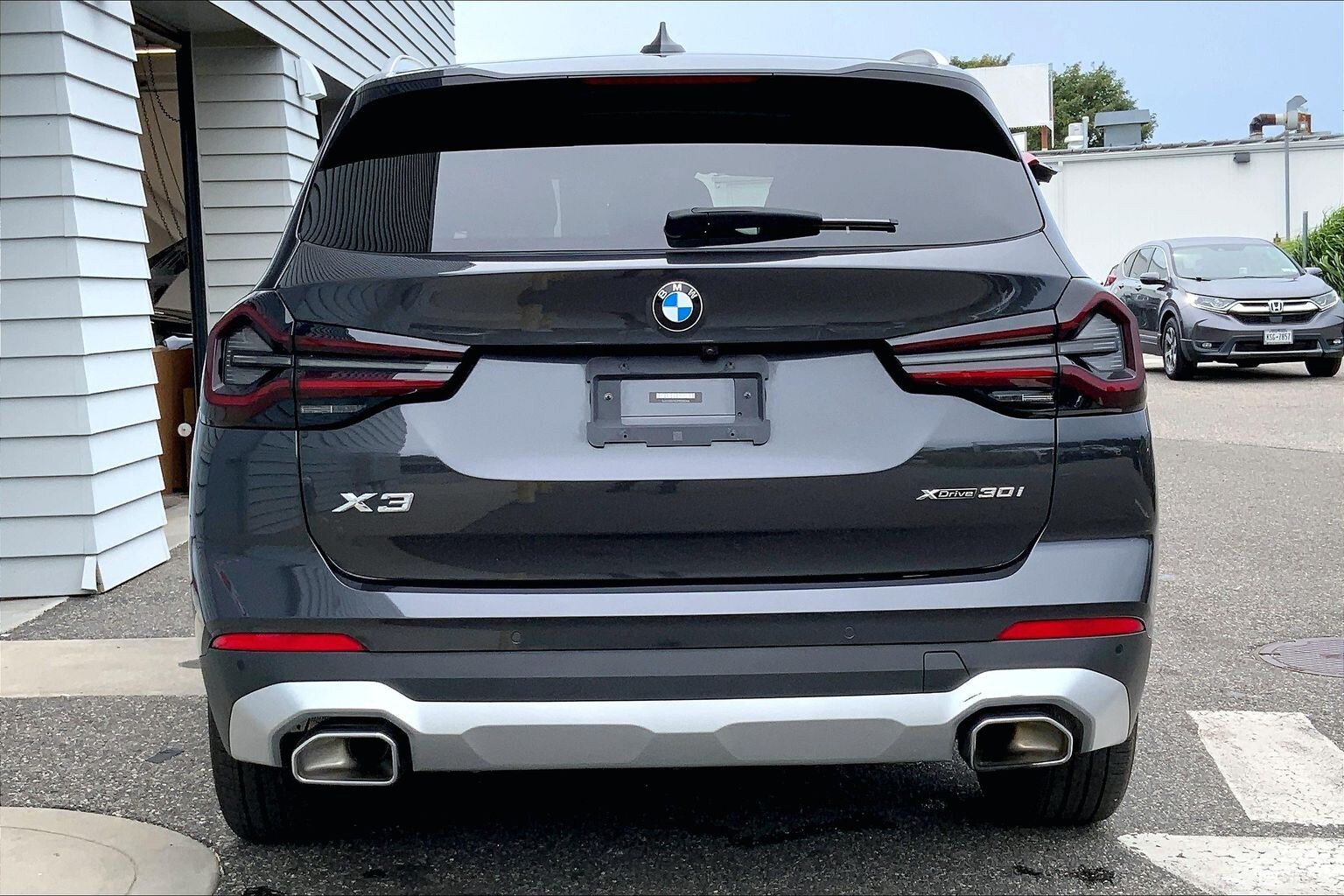 Used 2023 BMW X3 xDrive30i w/ Premium Package AWD/4WD image 6