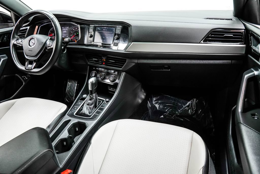 Used 2021 Volkswagen Jetta R-Line w/ R-Line Cold Weather Package image 22