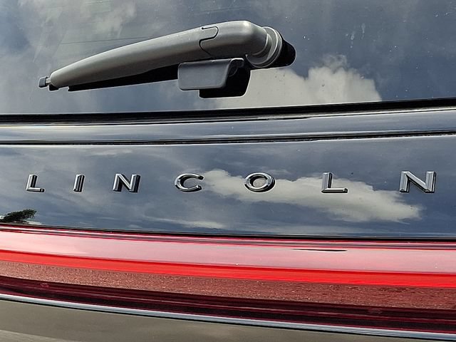 Used 2022 Lincoln Navigator L Reserve w/ Equipment Group 201A AWD/4WD image 38
