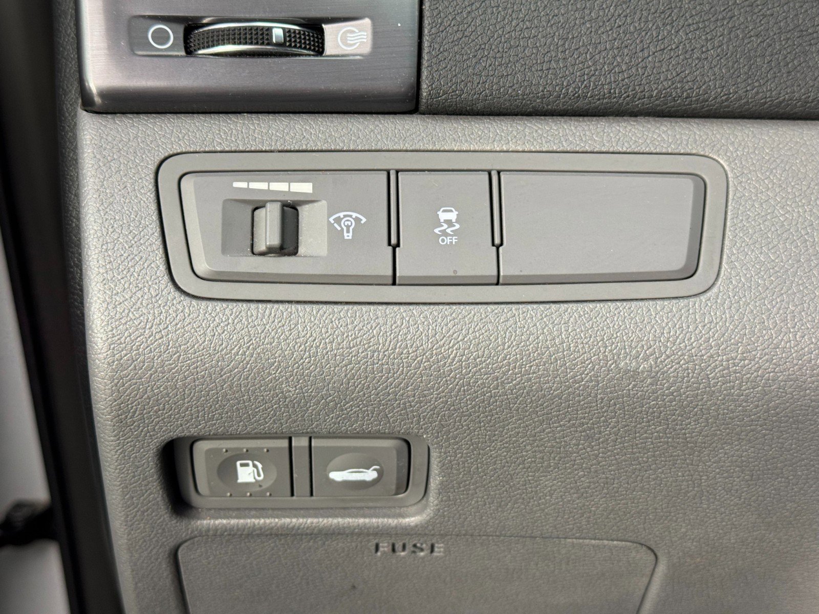 Used 2013 Hyundai Sonata Limited image 16