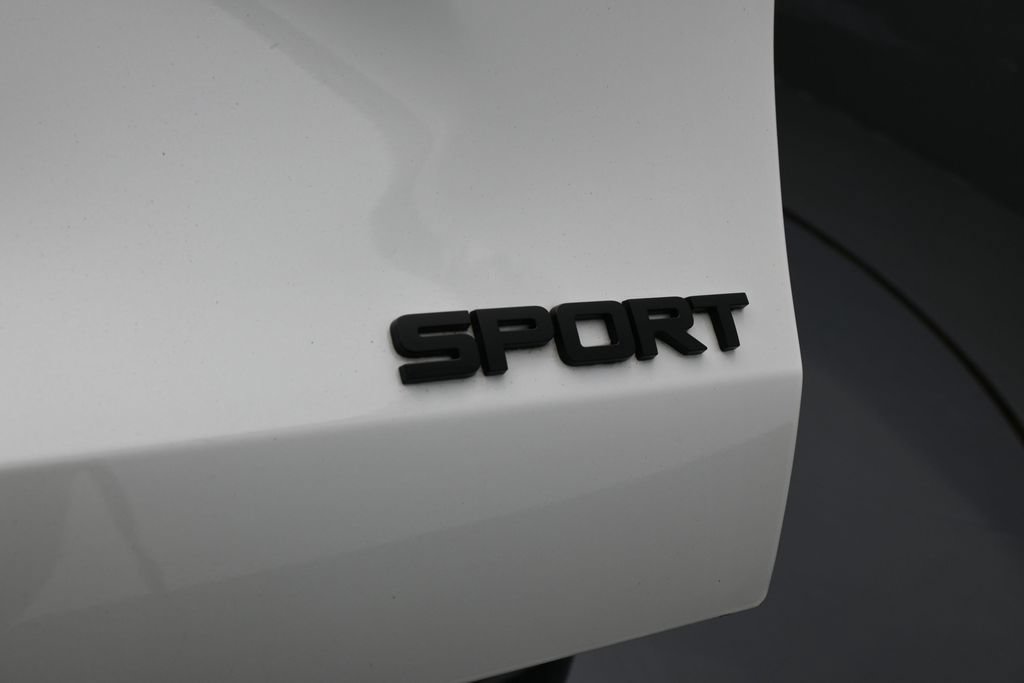 Used 2025 Honda HR-V Sport image 35