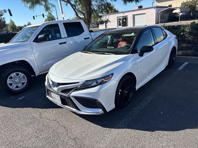 Used 2021 Toyota Camry XSE FWD image 12