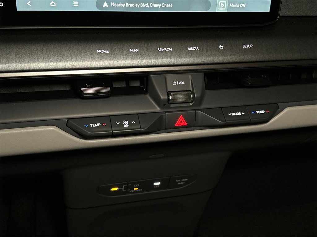 New 2026 Kia EV9 Wind image 25