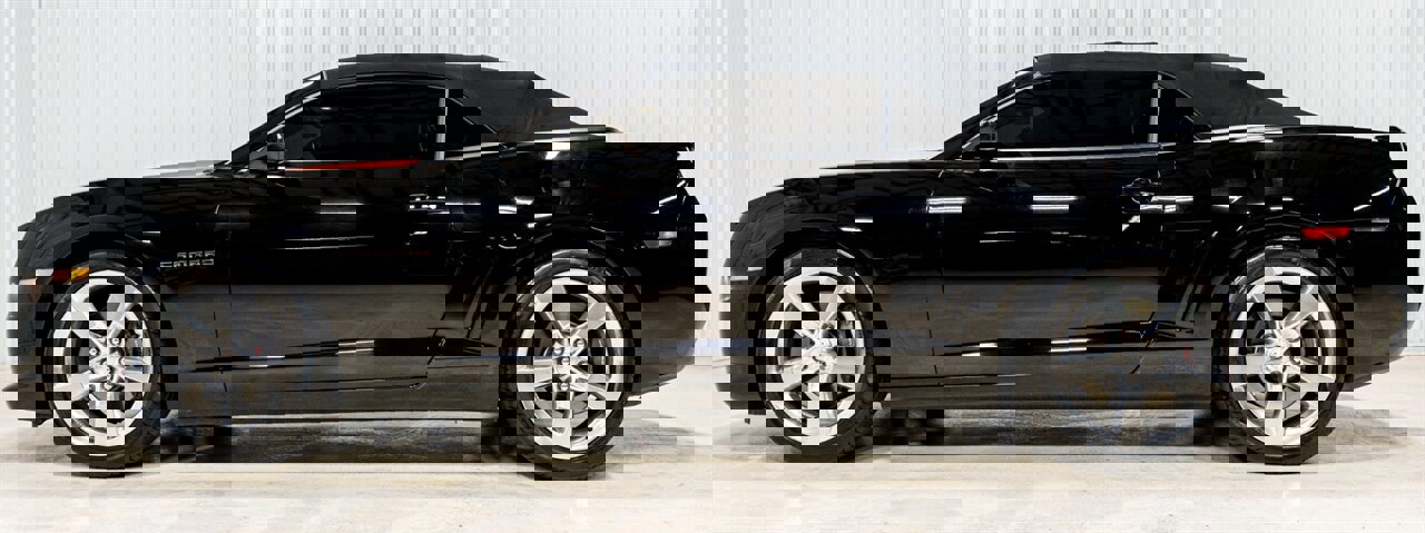 Used 2012 Chevrolet Camaro SS w/ Orange Stripe Package image 2