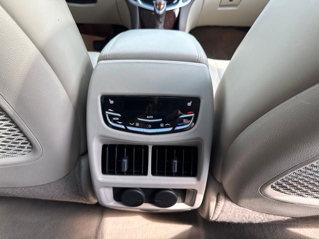Used 2014 Cadillac SRX Premium AWD/4WD image 26