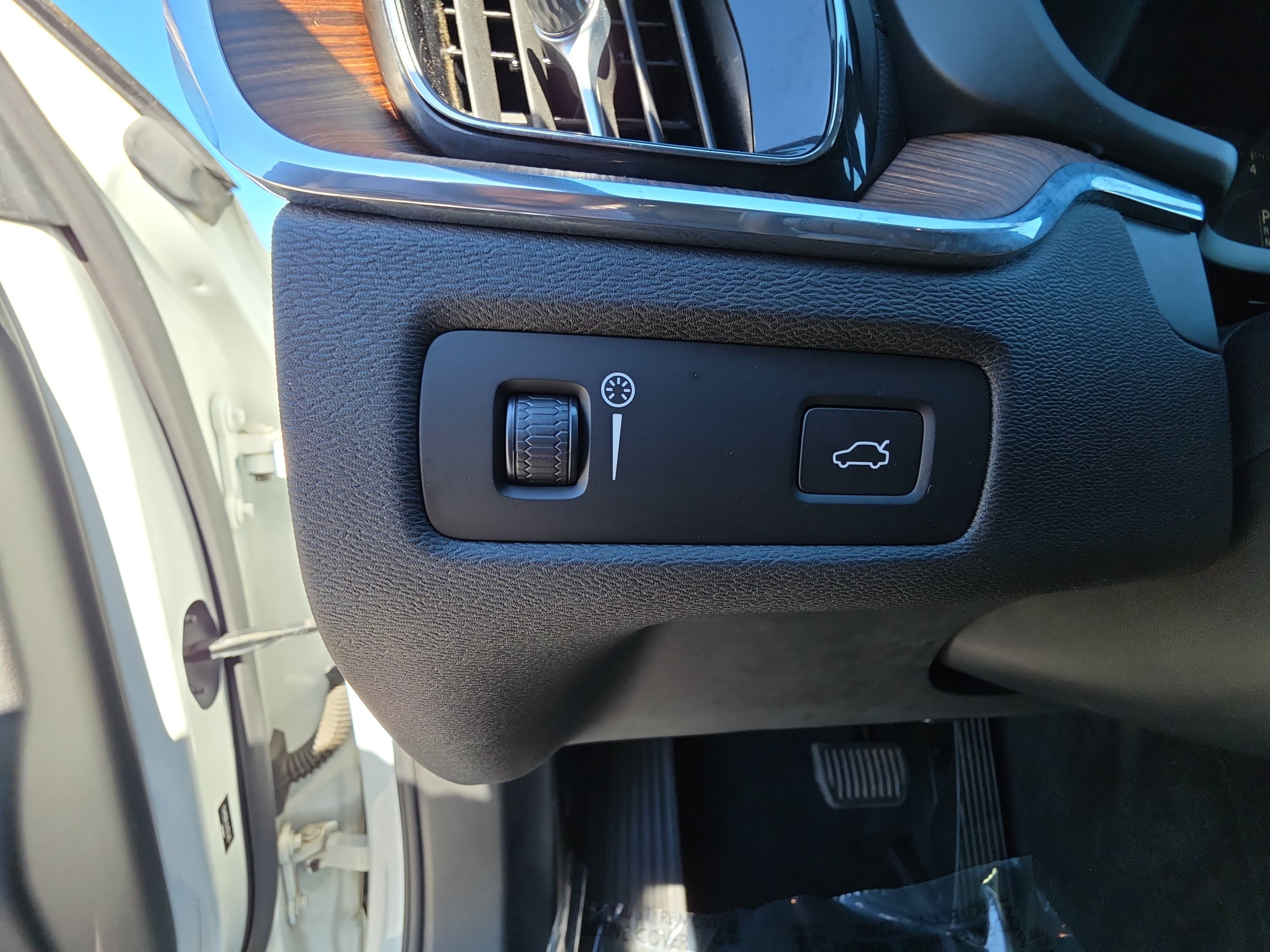 Used 2020 Volvo XC60 T5 Inscription AWD/4WD image 13