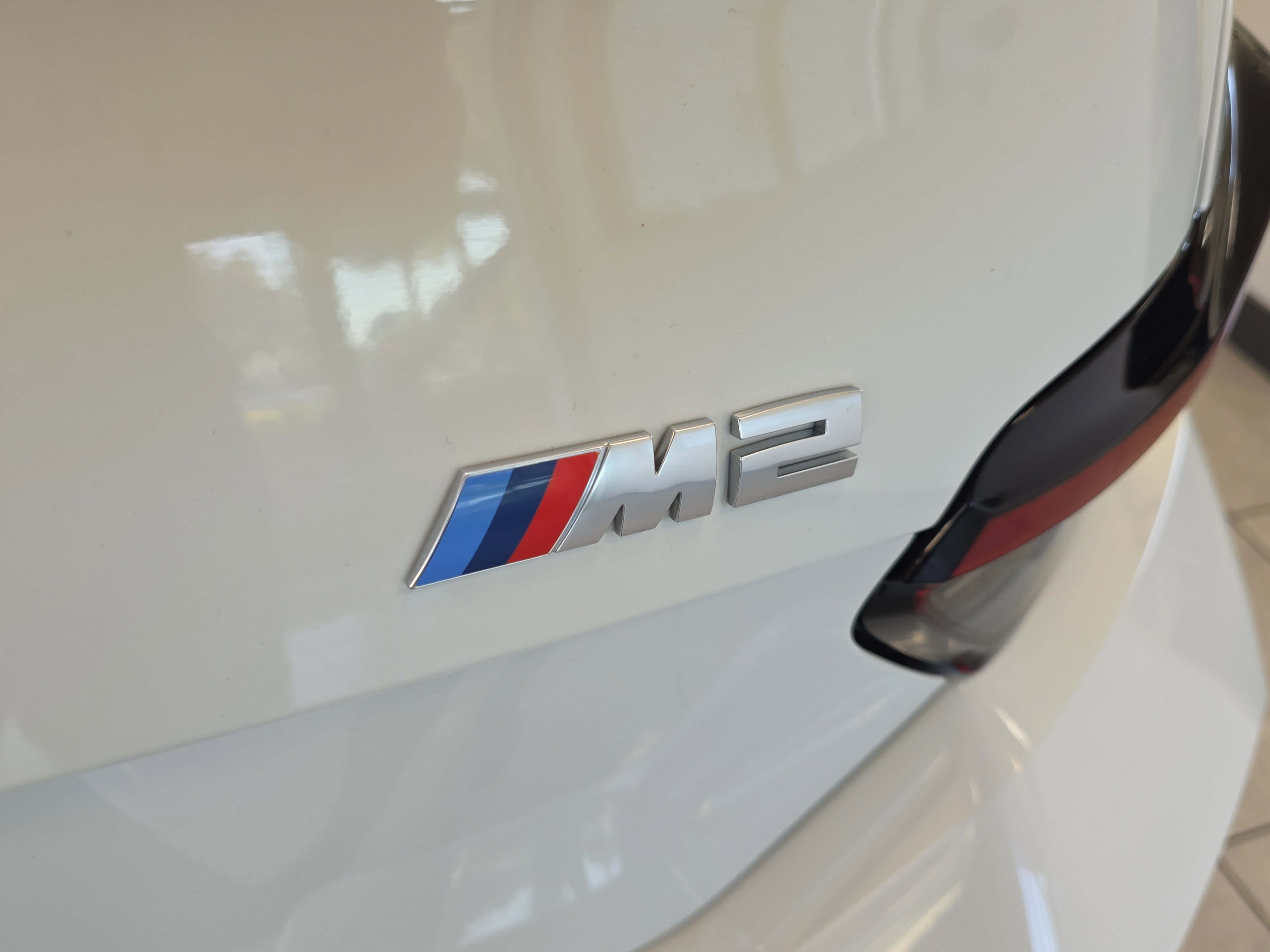Used 2023 BMW M2 image 5