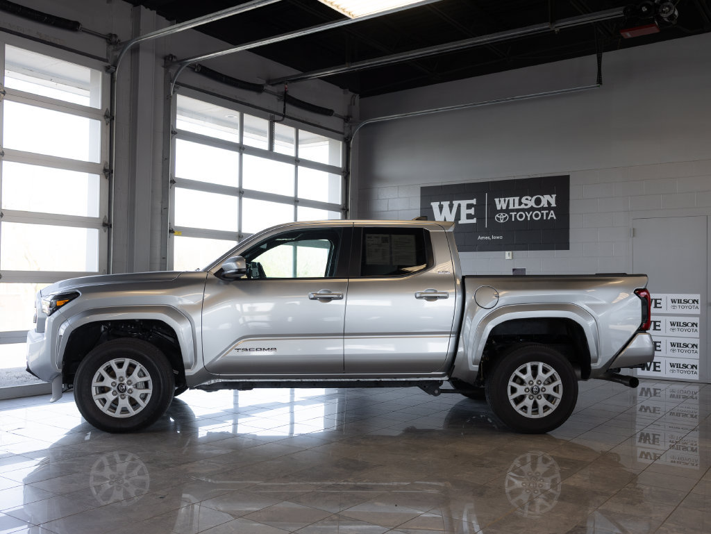 Used 2025 Toyota Tacoma SR5