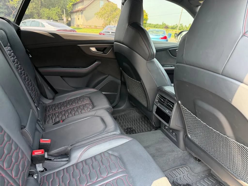 Used 2021 Audi RS Q8 w/ Carbon Optic Package AWD/4WD image 7