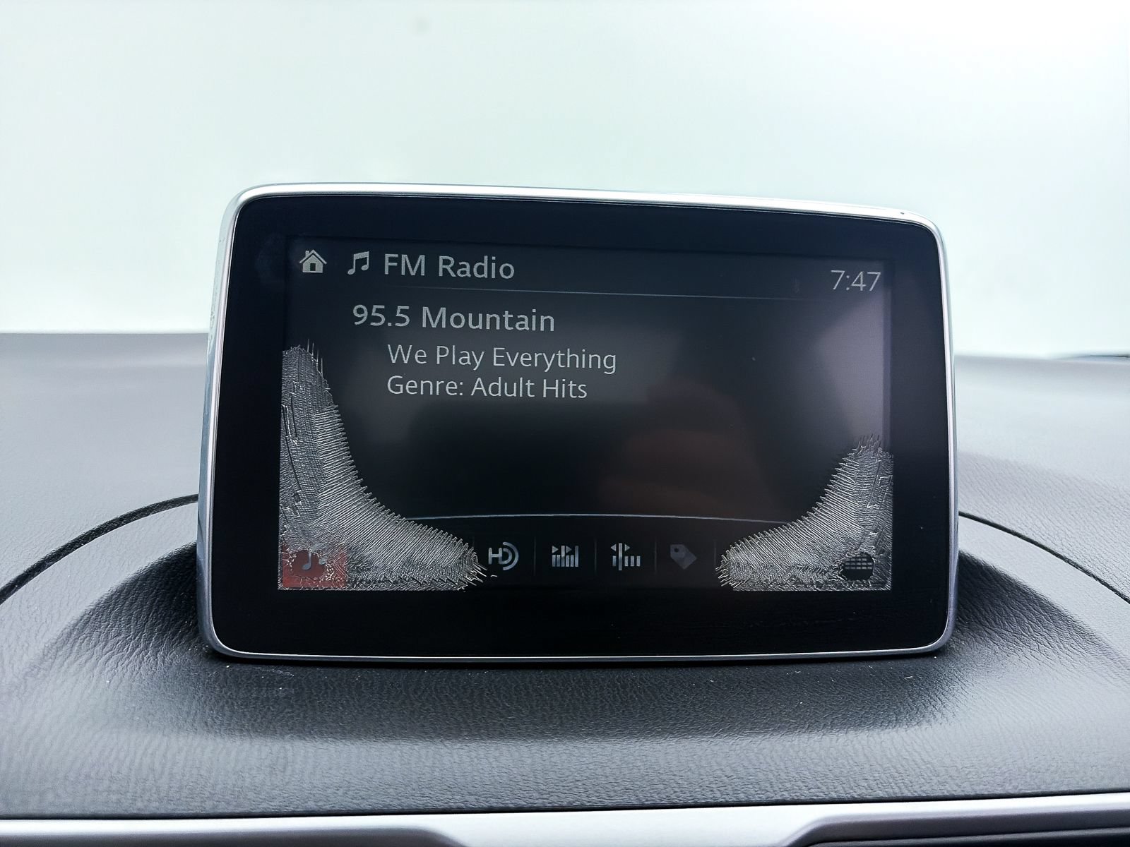 Used 2016 MAZDA MAZDA3 i Touring FWD image 5