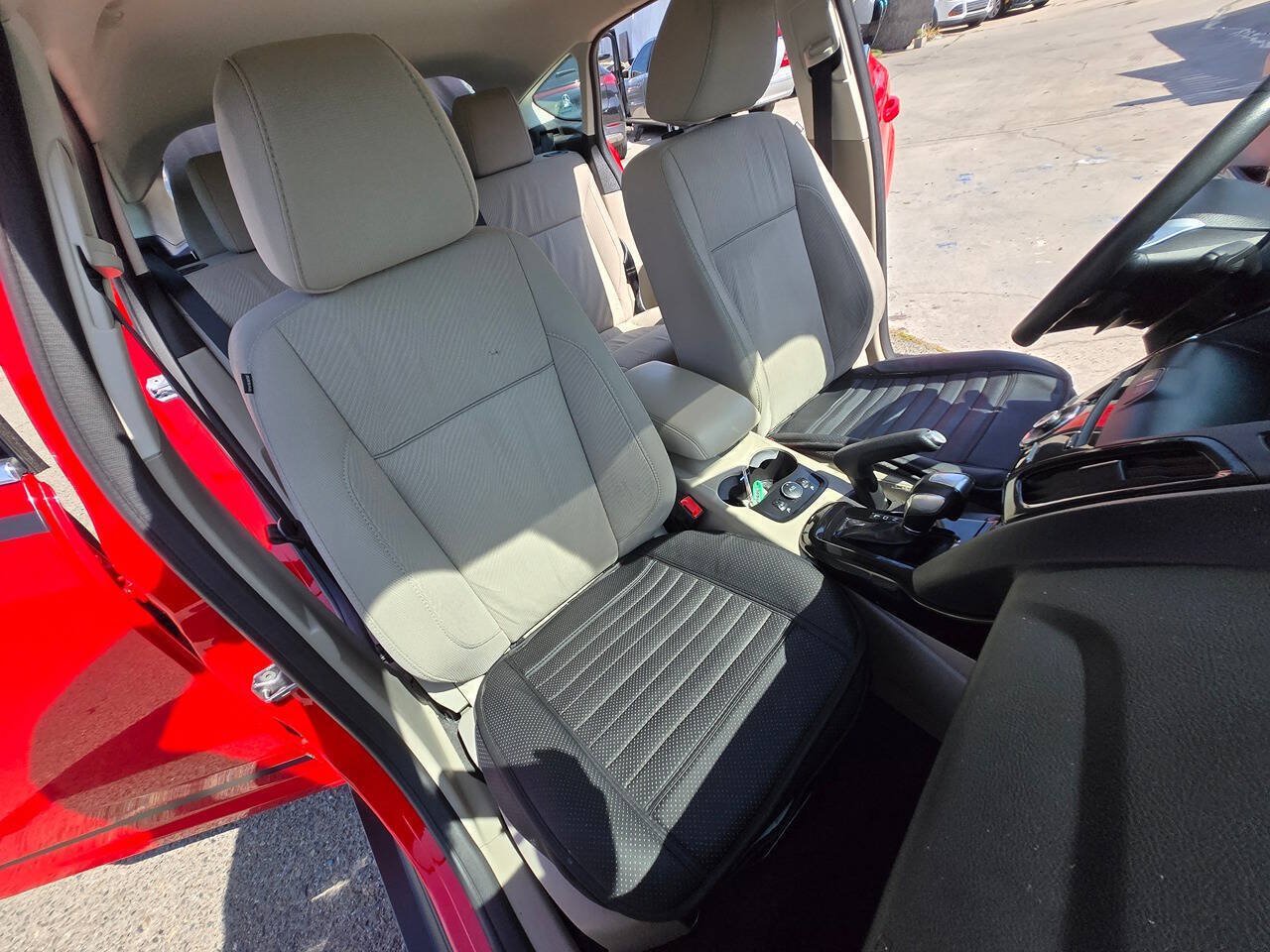 Used 2014 Ford Focus Electric Hatchback FWD image 35