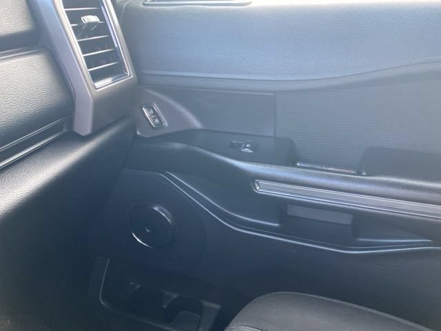 Used 2019 Ford Expedition Max XLT RWD image 30