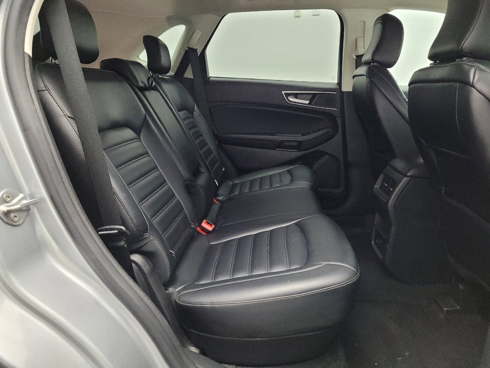 Used 2023 Ford Edge SEL image 19