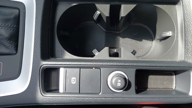 Used 2025 Audi Q3 2.0T Premium AWD/4WD image 21