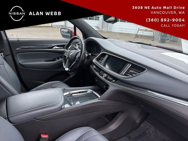 Used 2022 Buick Enclave Premium AWD/4WD image 19