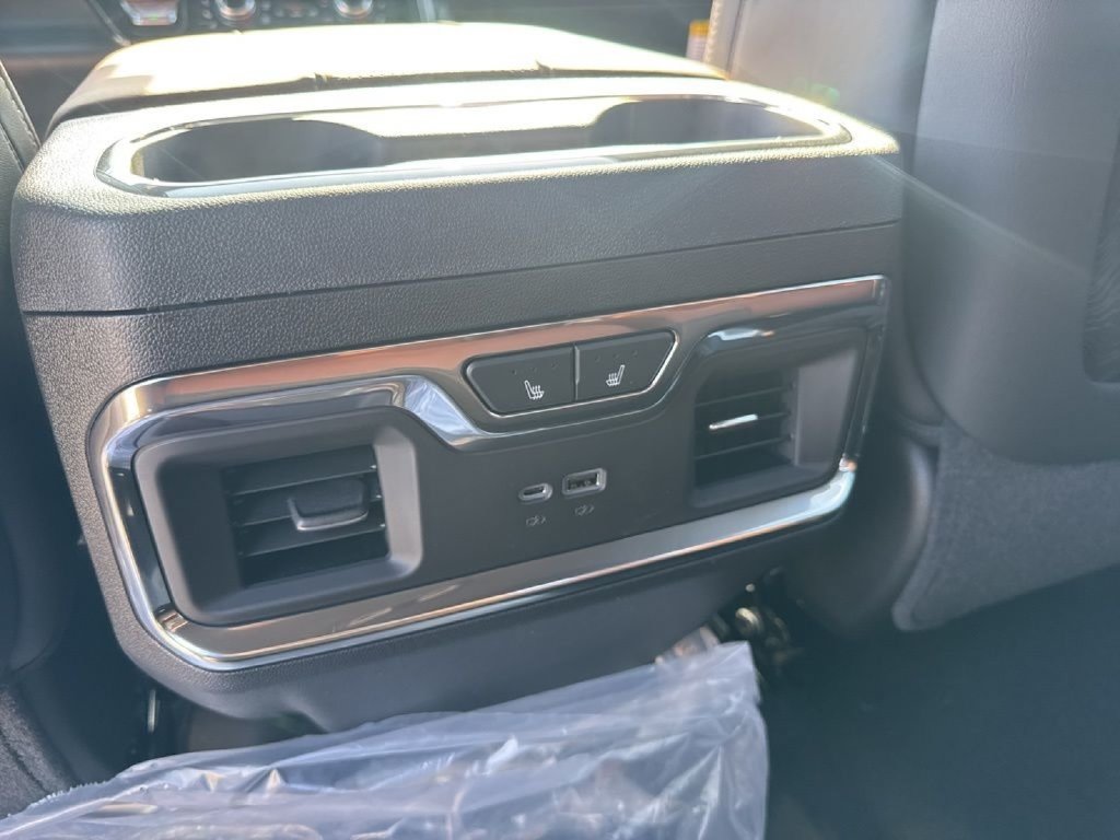 New 2026 GMC Sierra 1500 Denali Ultimate AWD/4WD image 30
