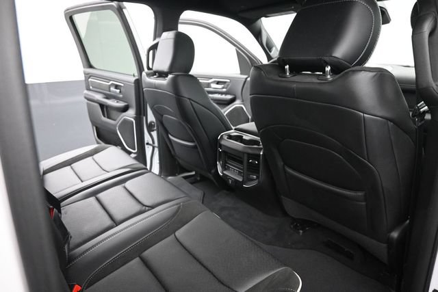 Used 2026 RAM 1500 Laramie AWD/4WD image 23