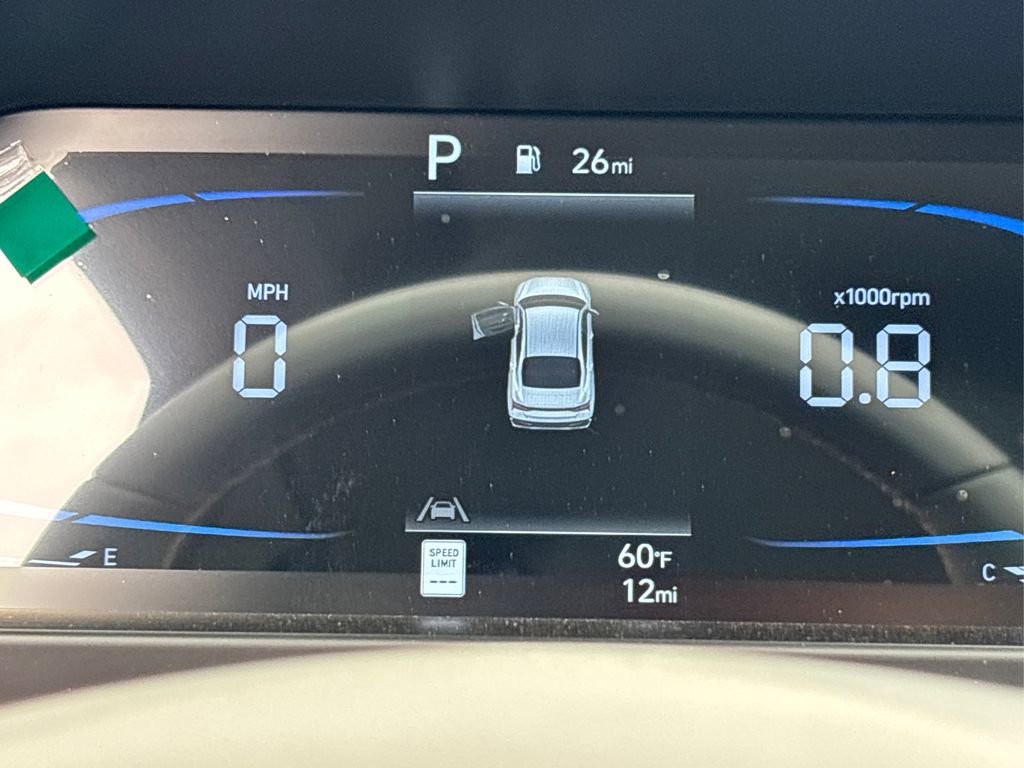 New 2025 Hyundai Elantra Sport image 13