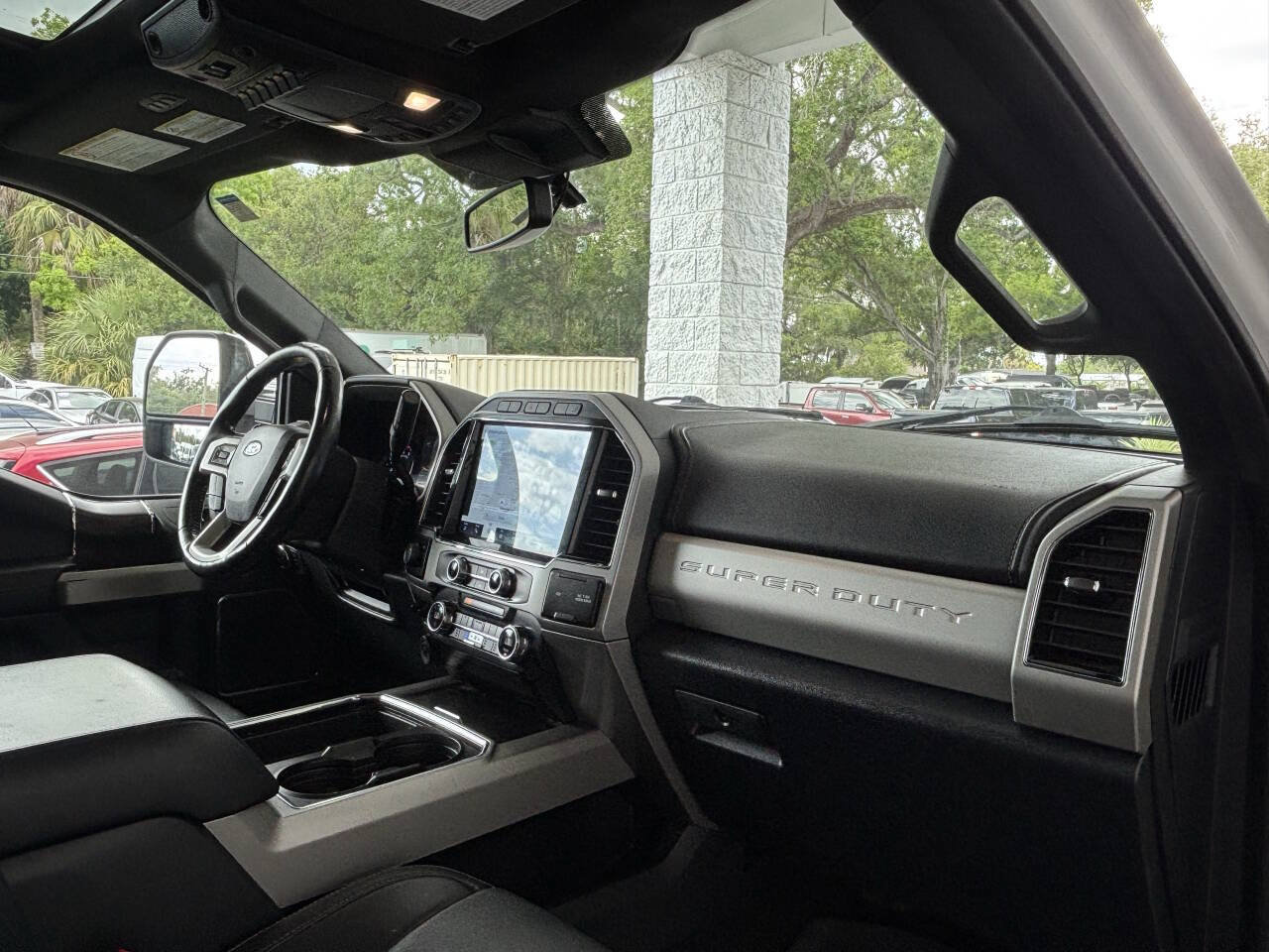 Used 2022 Ford F250 Lariat w/ Tremor Off-Road Package AWD/4WD image 31
