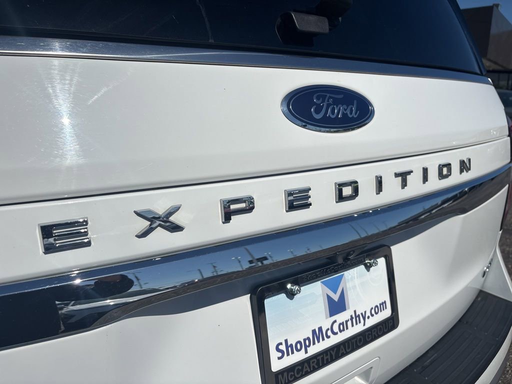 Used 2024 Ford Expedition Max Limited AWD/4WD image 11