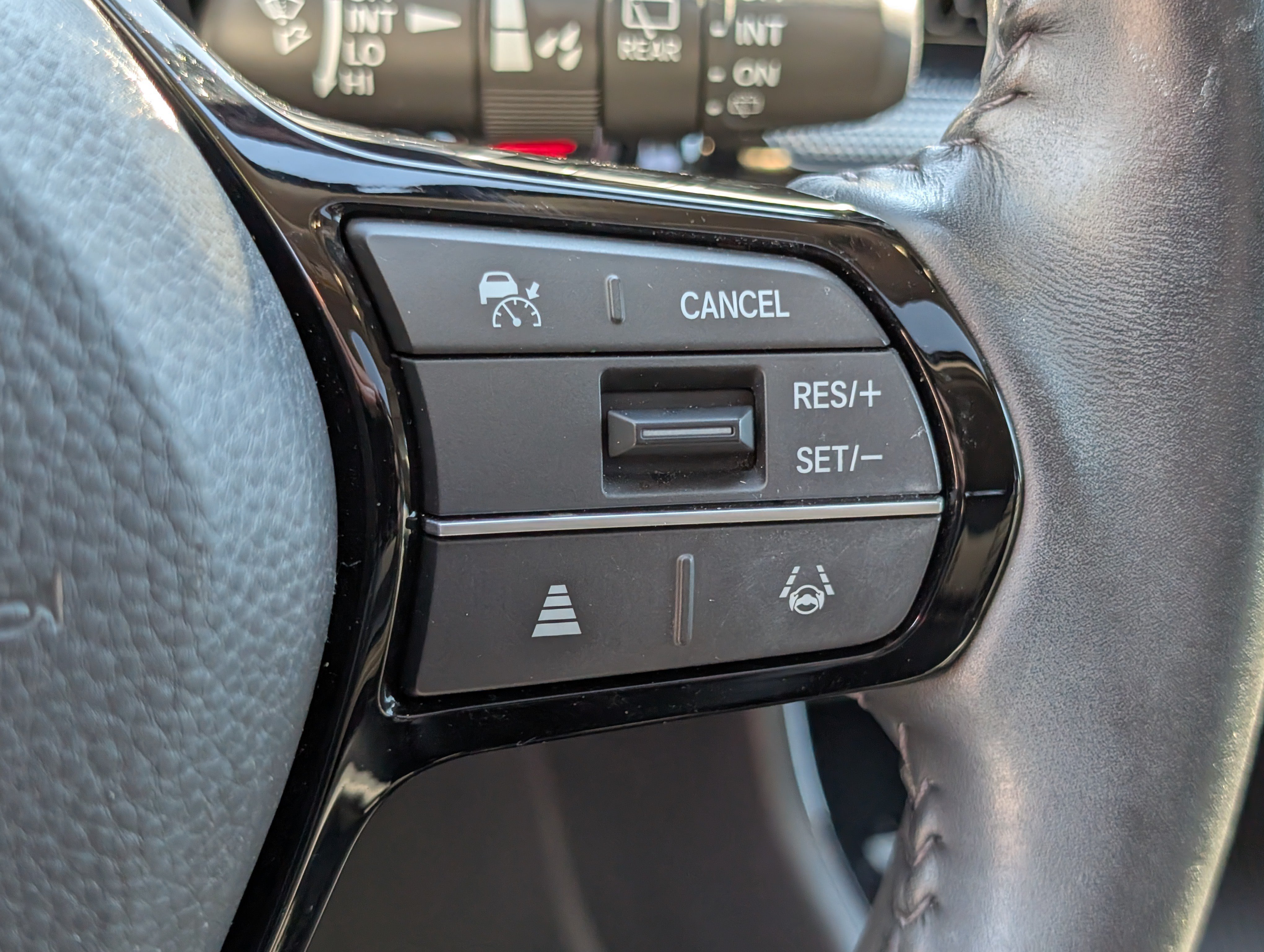 Used 2024 Honda CR-V EX-L image 23