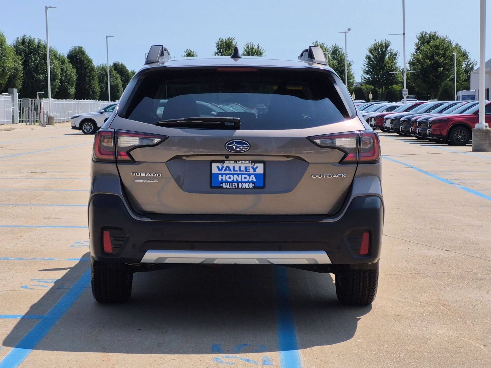 Used 2021 Subaru Outback Limited w/ Popular Package #2 AWD/4WD image 7