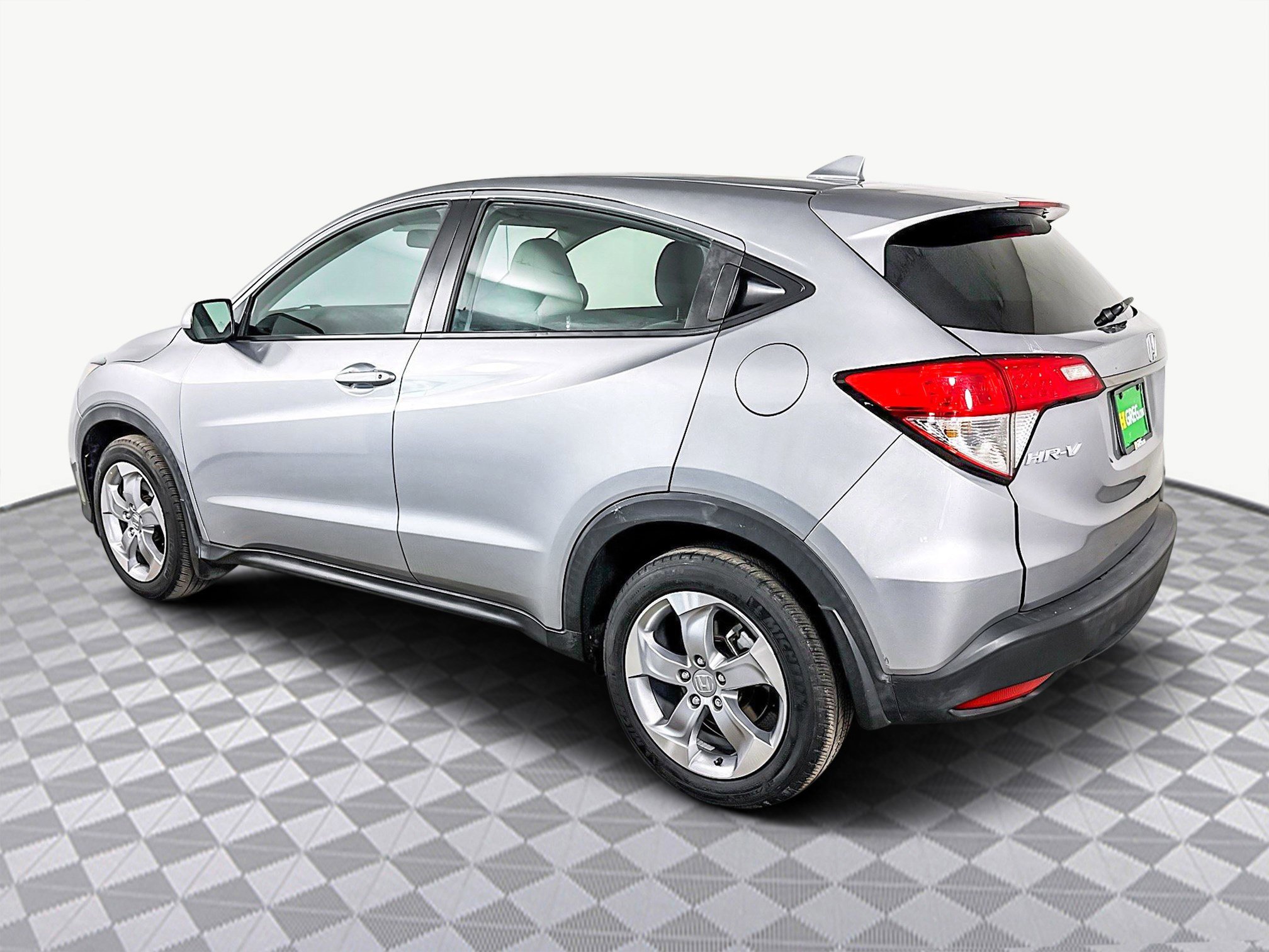 Used 2021 Honda HR-V LX image 7