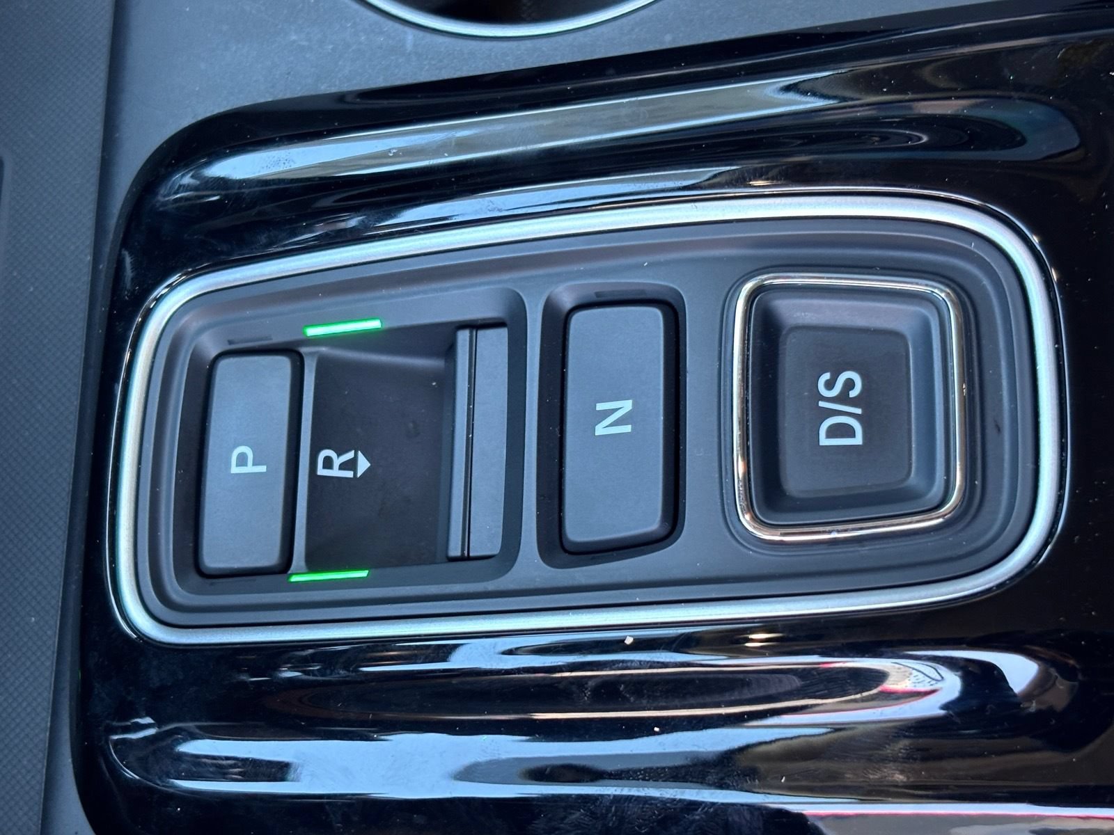 Certified 2025 Honda Pilot Elite image 32