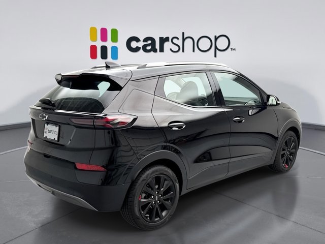 Used 2023 Chevrolet Bolt EUV LT w/ Convenience Package image 5