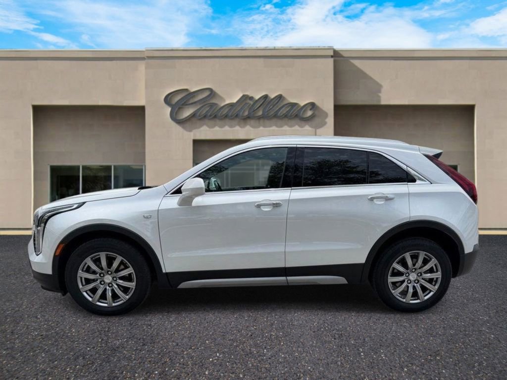Used 2020 Cadillac XT4 Premium Luxury FWD image 7