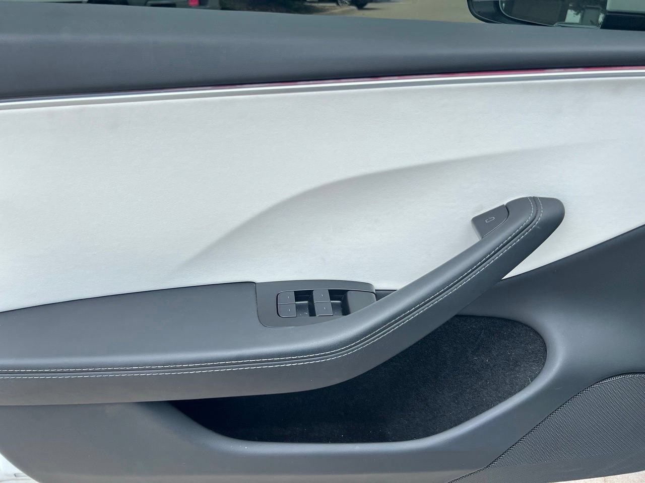 Used 2024 Tesla Model 3 Standard Range RWD image 10