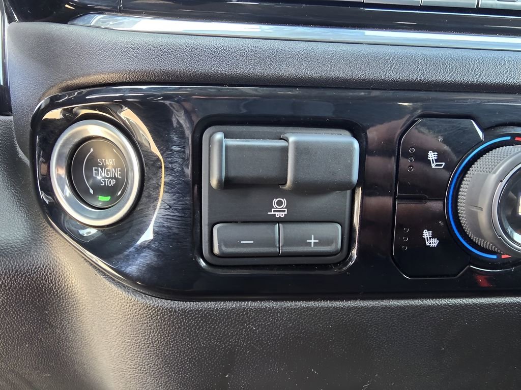 Used 2023 Chevrolet Silverado 1500 LT w/ Z71 Off-Road Package image 30