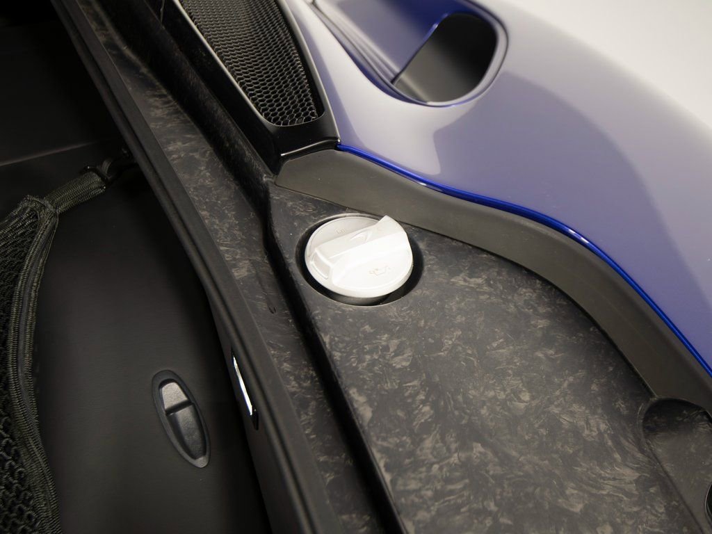 Used 2020 McLaren GT image 36