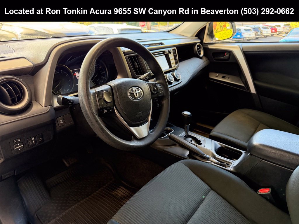 Used 2018 Toyota RAV4 LE w/ All Weather Liner Package AWD/4WD image 15