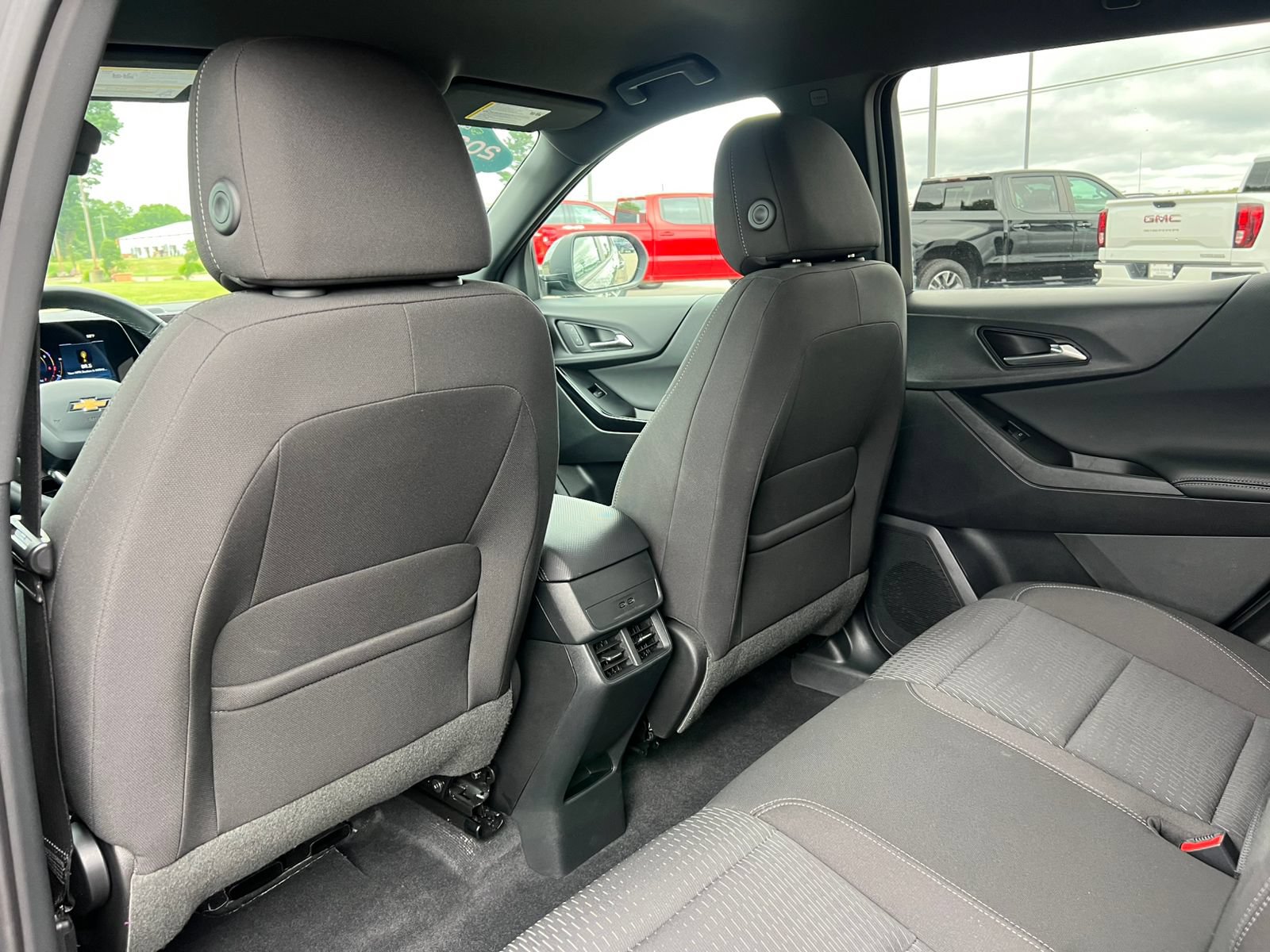 Certified 2026 Chevrolet Equinox LT AWD/4WD image 34