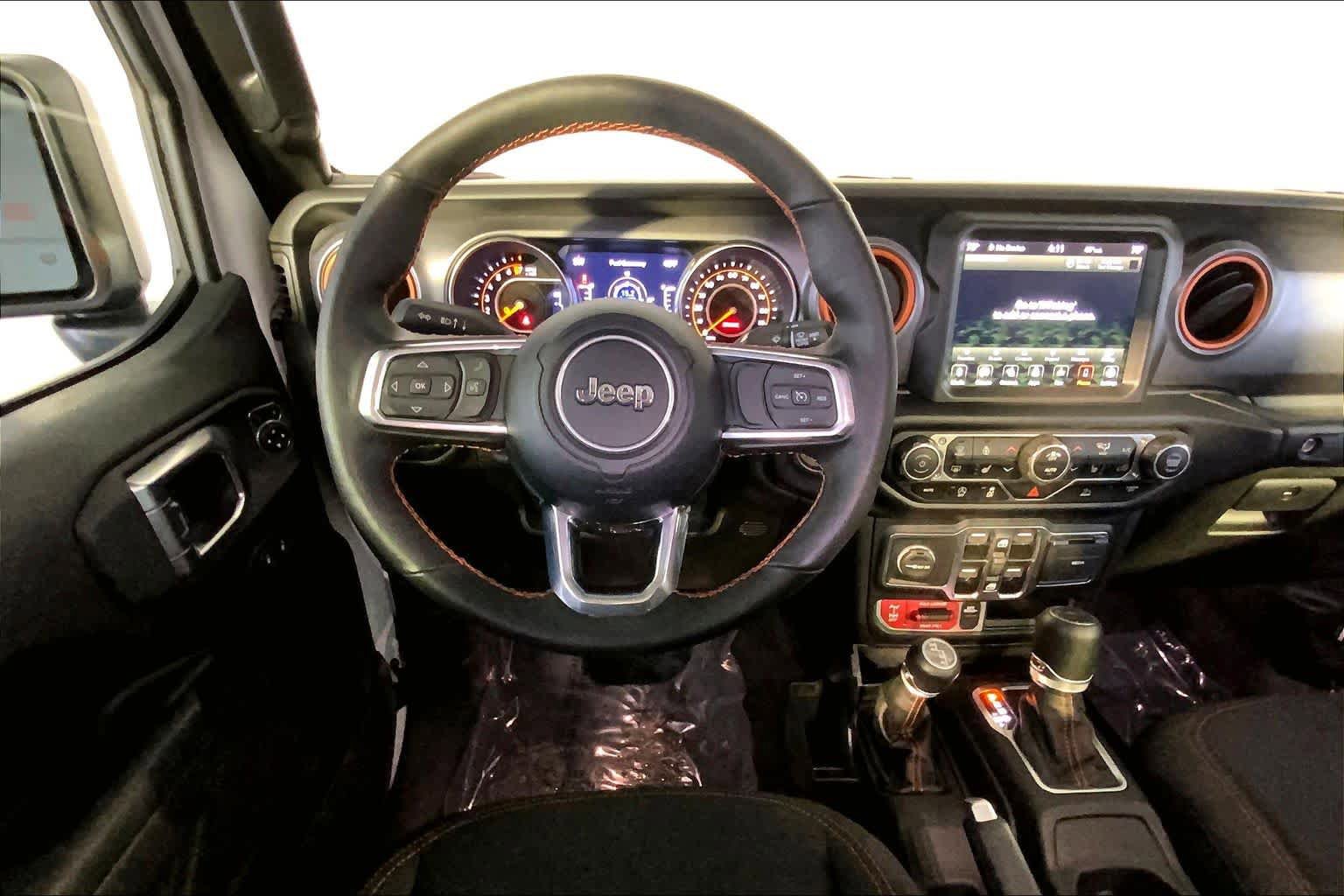Used 2023 Jeep Gladiator Mojave w/ Cold Weather Group image 6